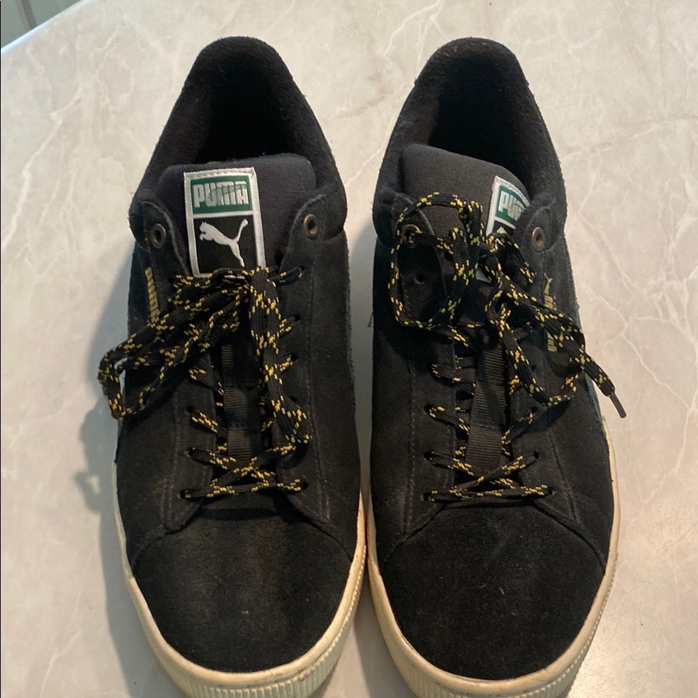 Puma Men's Black & Green Suede Sneakers